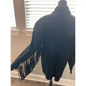 Northern Style‎ suede leather fringe ladies button front coat. Fringe sleeves. L